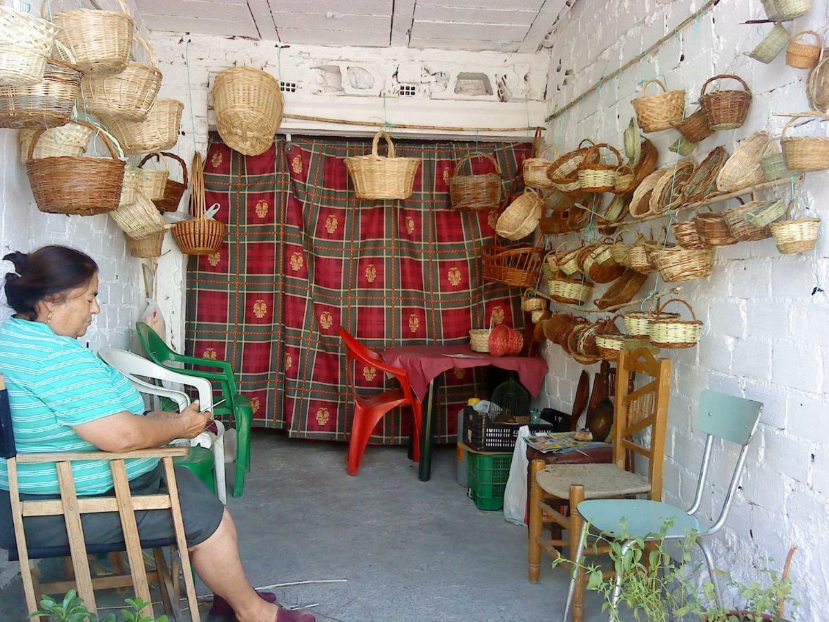 오르노스 La Casa De La Abuela Clotilde 게스트하우스 외부 사진